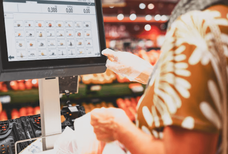 8 Kitchen Display System Features That Support Consistent Order Execution