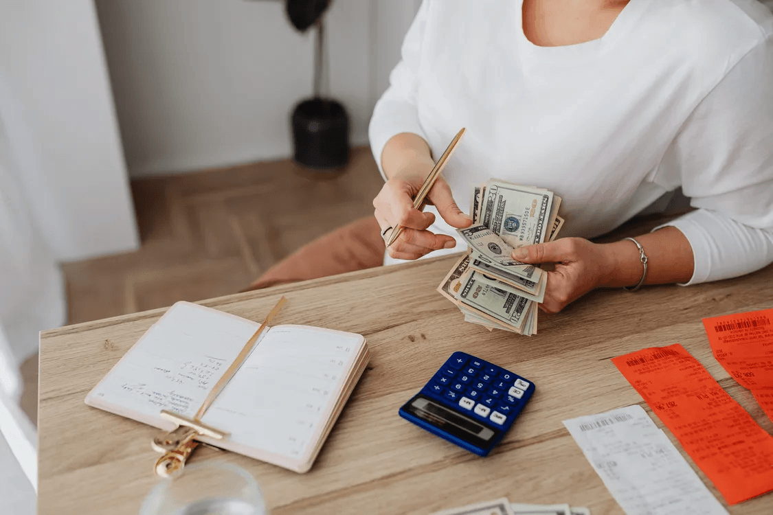 How Specialized Service Software Cuts Billing Overhead