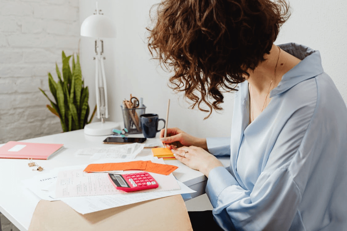 How Founders Reduce The Financial Risks Of Running A Business